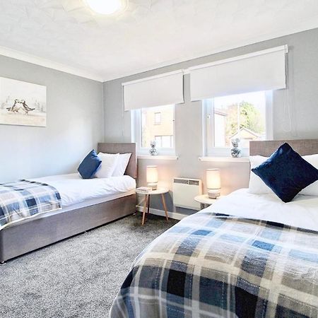 Railroad Apartment Wishaw  Bagian luar foto